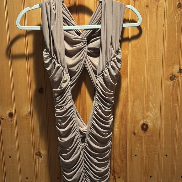 ROBNY KOBO nasha ruched cut out maxi dress - Picture 9 of 10